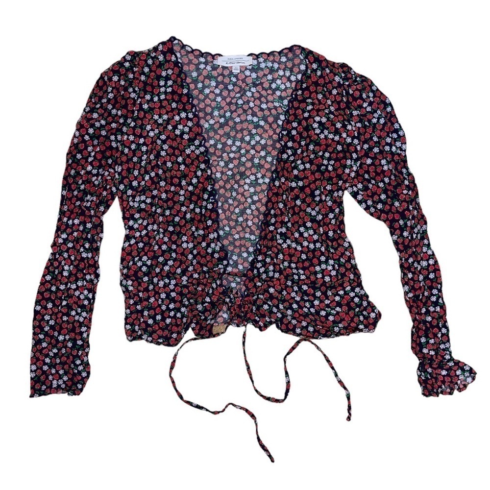 Paris Atelier & Other Stories blue red scallop edge strawberry wrap blouse